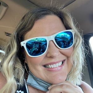 Meet your Posher, Tracy